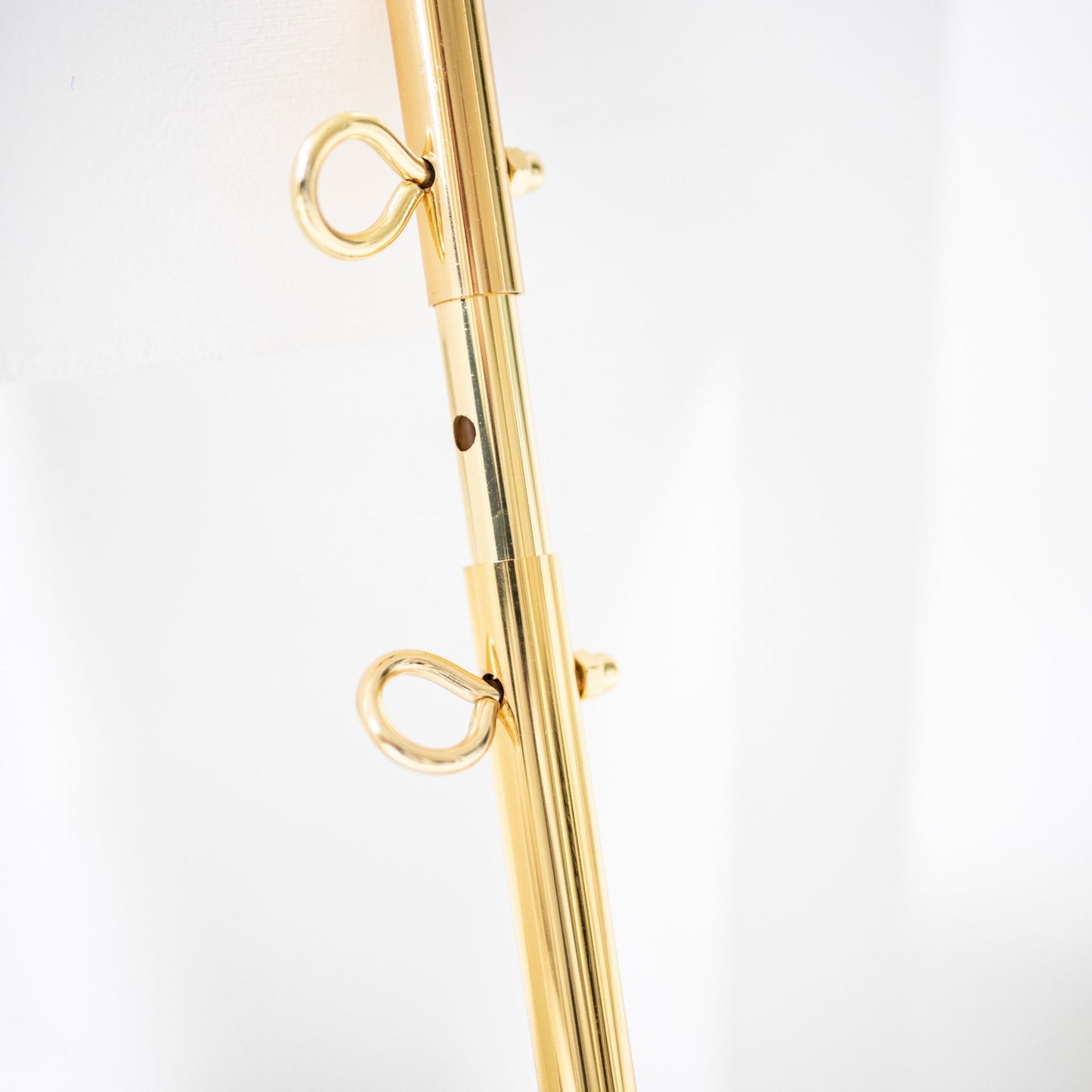 Gold Spreader Bar with Two Clips