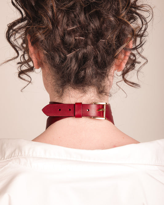 The Axis Collar Oxblood