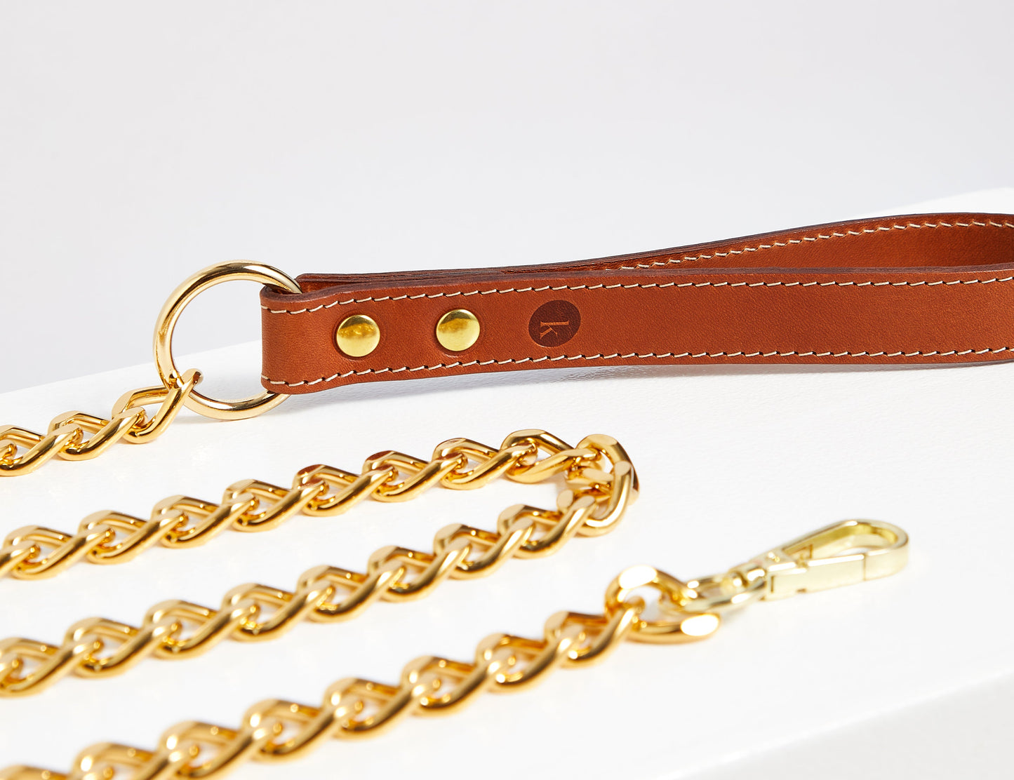 Tan Leather Chain Lead