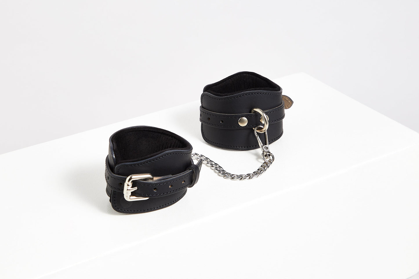 The Black Restraint Set